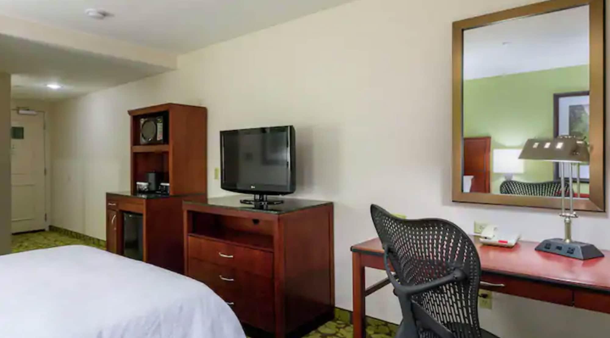 Hilton Garden Inn Queens/Jfk Nova Iorque Exterior foto