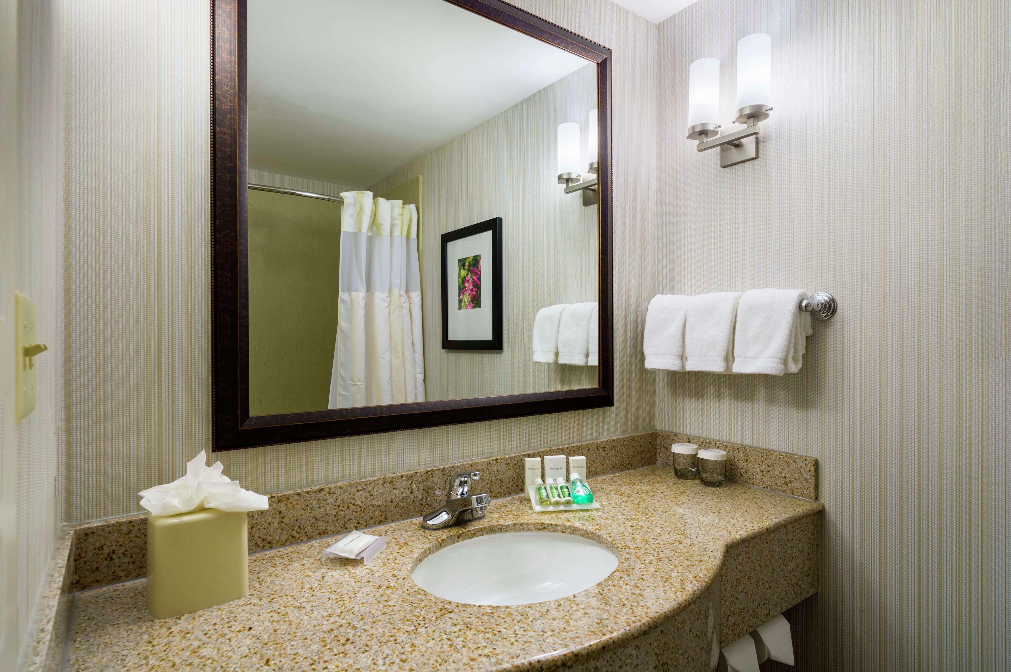 Hilton Garden Inn Queens/Jfk Nova Iorque Exterior foto