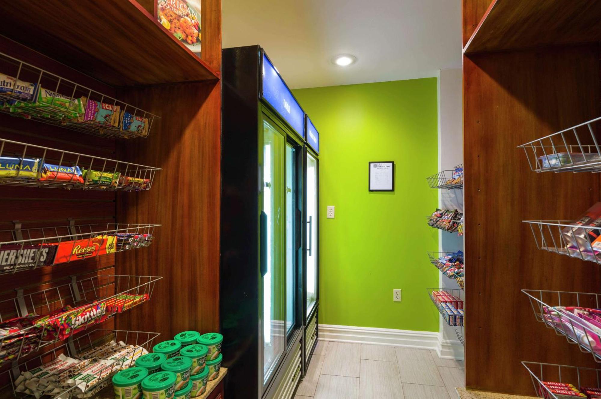 Hilton Garden Inn Queens/Jfk Nova Iorque Exterior foto